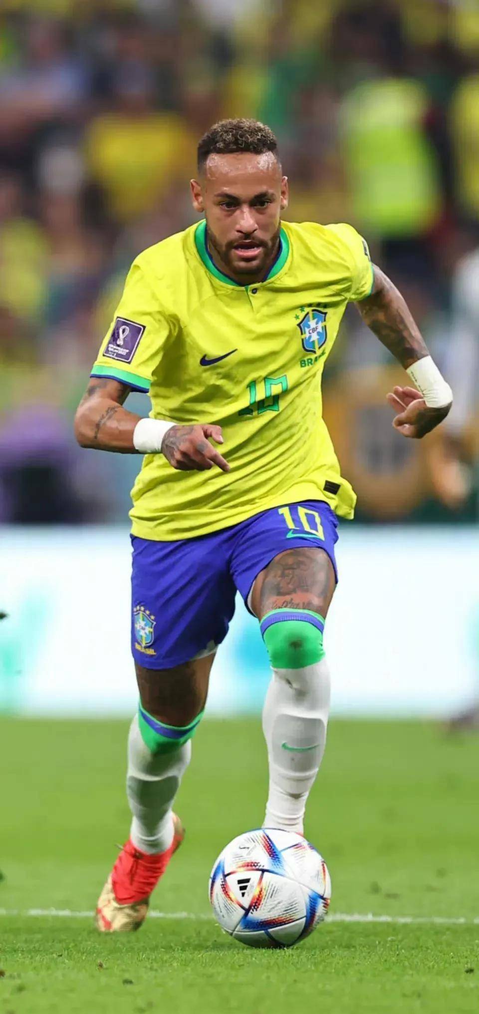 3场不败！布基纳法索对阵赤道几内亚1胜2平，且均未失球（布基纳法索对赤道几内亚三战不败：1胜2平，场场零封）