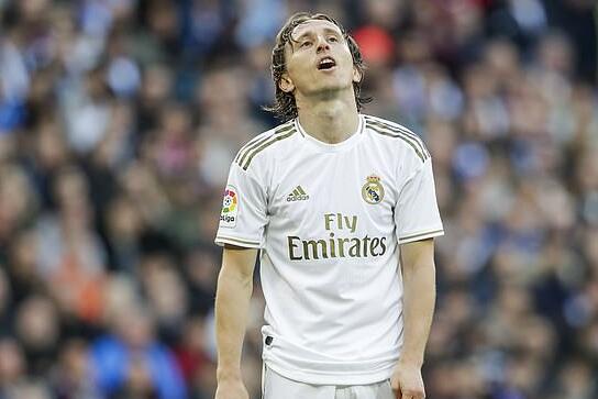 脱南美入欧？阿迪达斯官网售卖的阿根廷球衣错配成欧预赛臂章